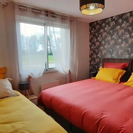 Au Bord Du - 4-10 Pers - Sur Yon *