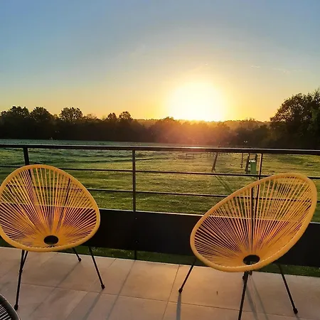 Au Bord Du - 4-10 Pers - Sur Yon